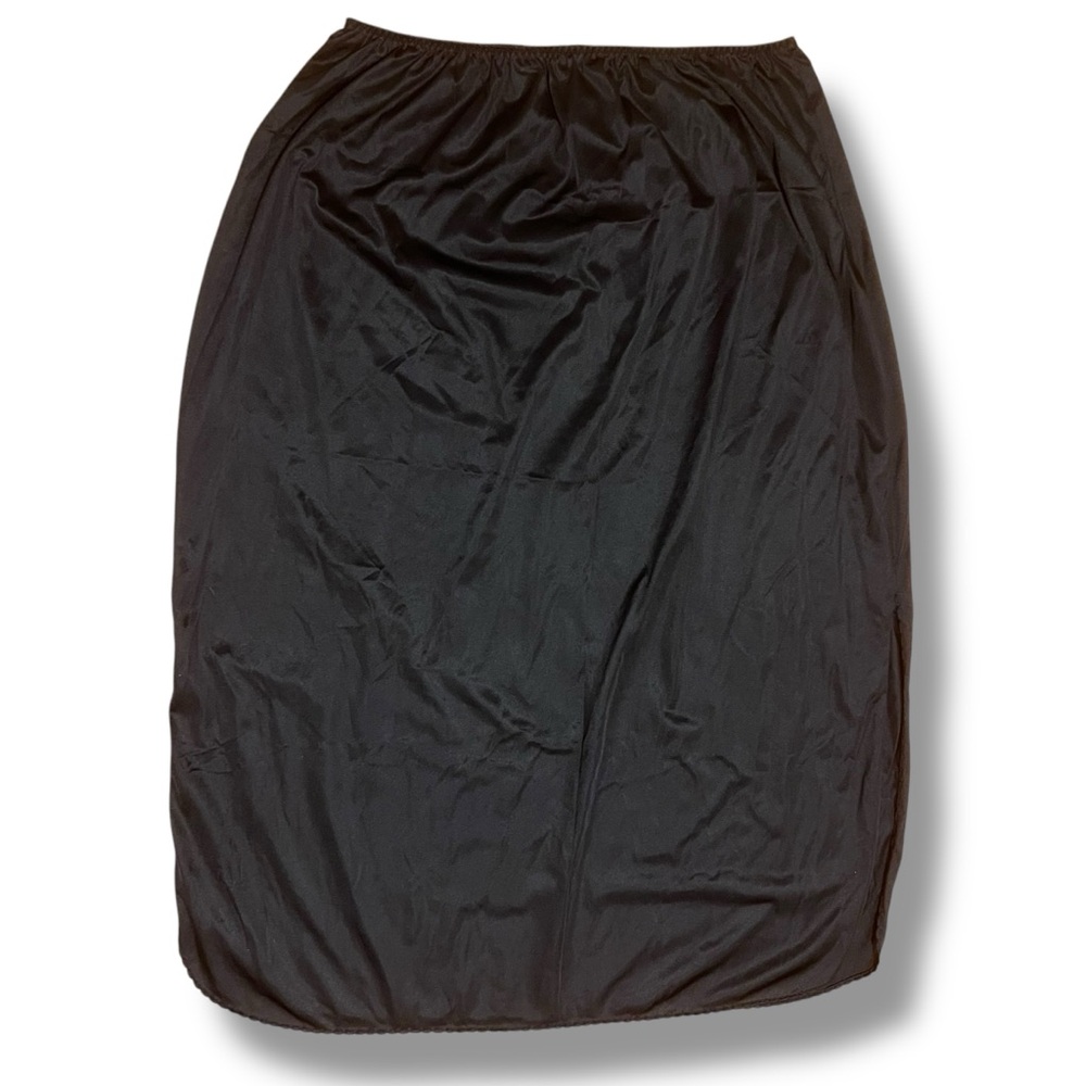 Vintage Vanity Fair Slip Skirt w/Scallop Lace Trim and Front Slit- Black